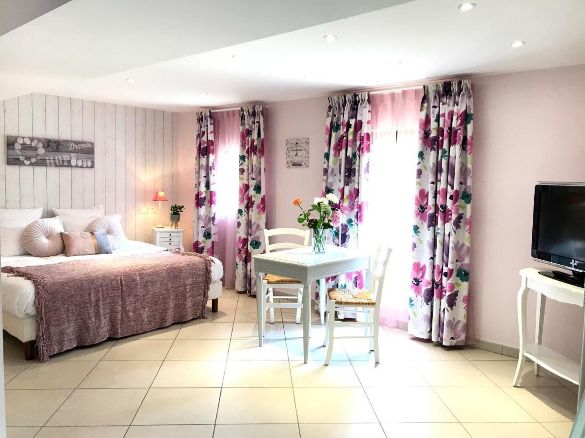 Hostellerie Des Bichonnieres Ambérieux-en-Dombes Extérieur photo